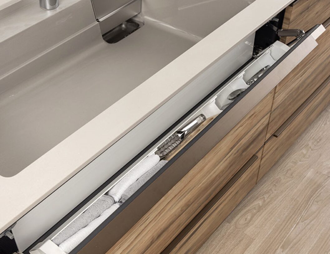 フロントポケット